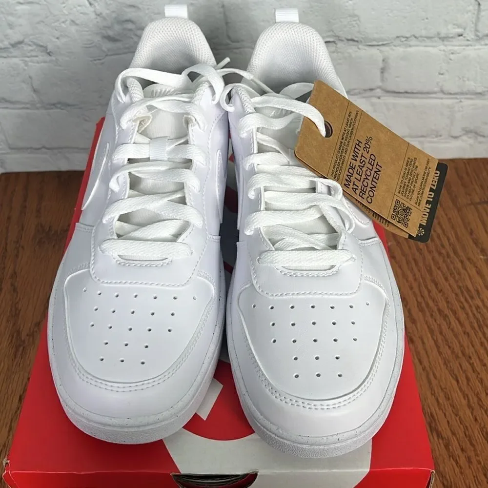 NEW Nike Unisex White Borough Low 2 Casual Sneaker - Big Kid 7Y | fits Women 8.5